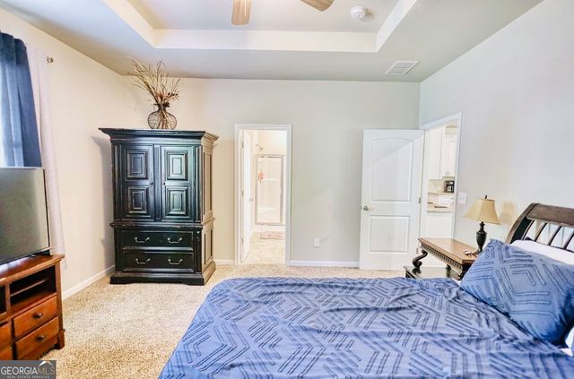 6967 Knollwood Drive, Morrow, GA 30260