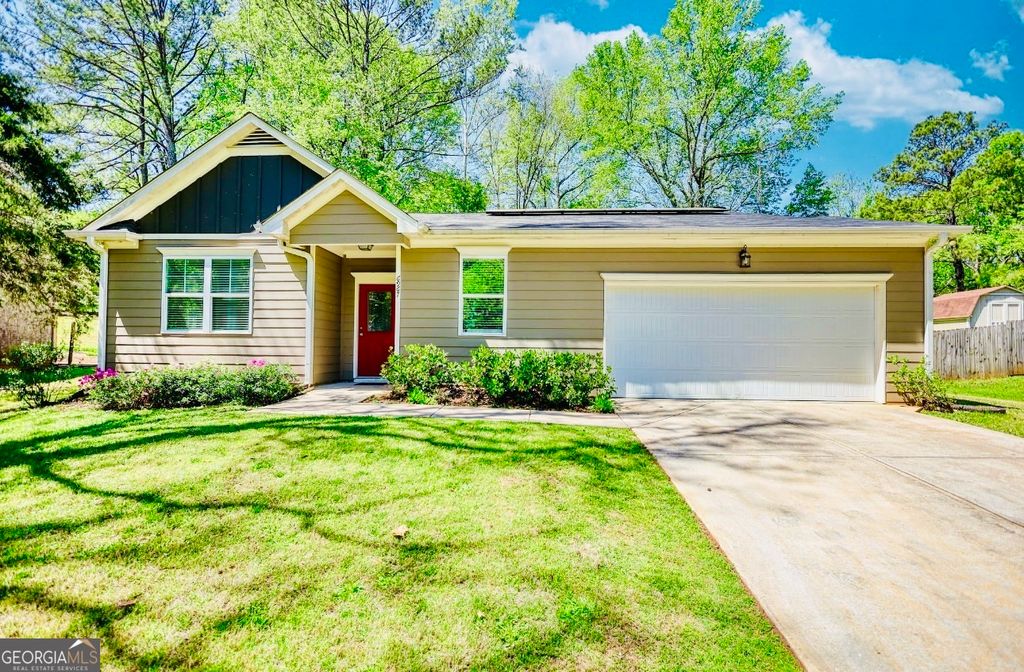 6967 Knollwood Drive, Morrow, GA 30260