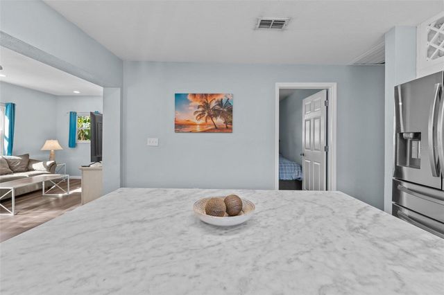 7425 SEAGULL WAY, Tampa, FL 33635