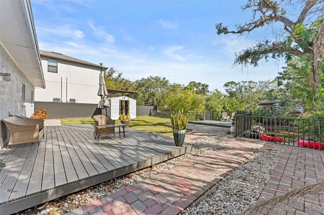 7425 SEAGULL WAY, Tampa, FL 33635