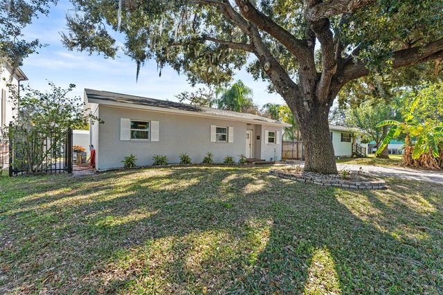 7425 SEAGULL WAY, Tampa, FL 33635