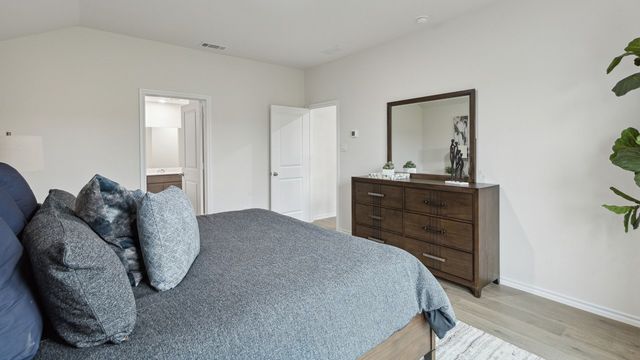 208 Charismatic Road, Waxahachie, TX 75165