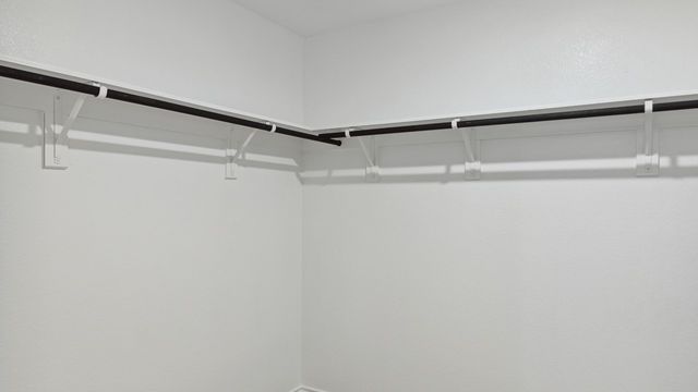 208 Charismatic Road, Waxahachie, TX 75165