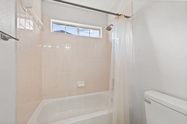 202 Forestridge Drive, Mansfield, TX 76063