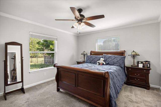 1003 Newell, Hudson Oaks, TX 76087