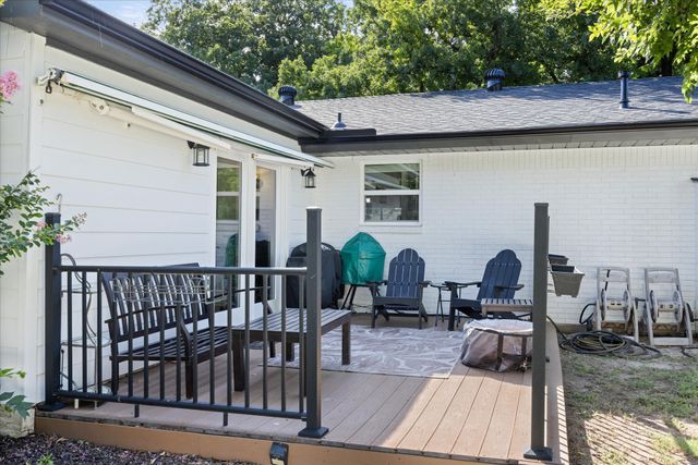 1003 Newell, Hudson Oaks, TX 76087