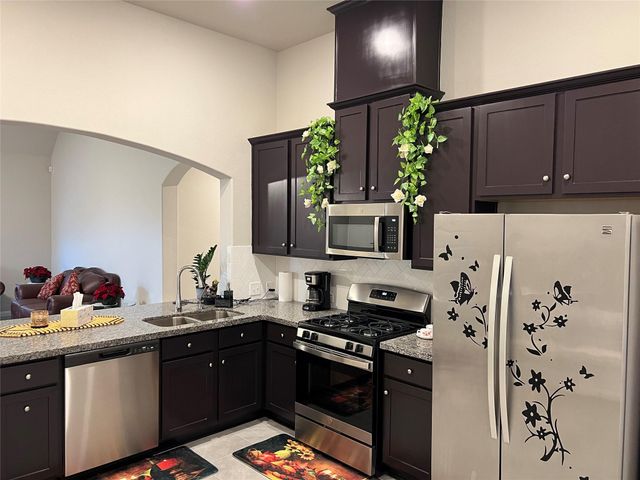2923 Painted Sunrise Trail, Houston, TX 77045