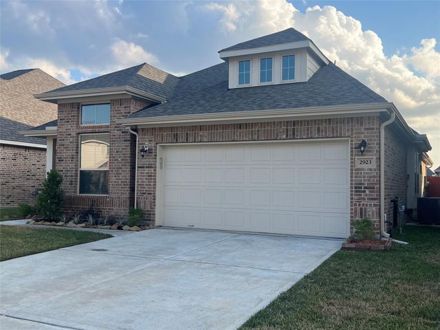 2923 Painted Sunrise Trail, Houston, TX 77045