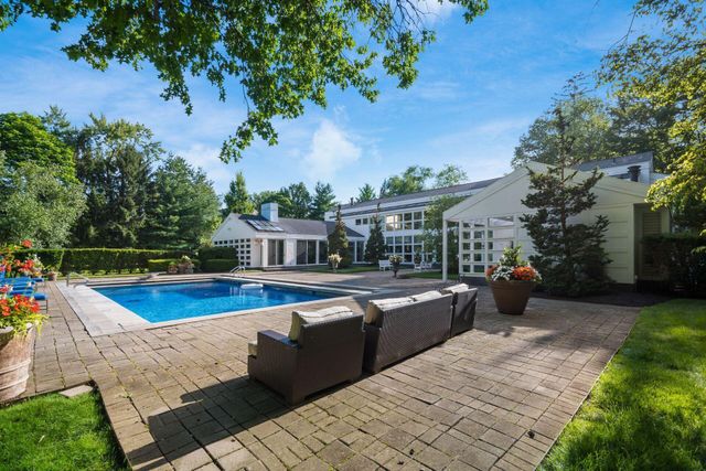 422 N Parkview Avenue, Bexley, OH 43209