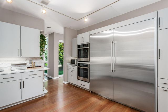 422 N Parkview Avenue, Bexley, OH 43209