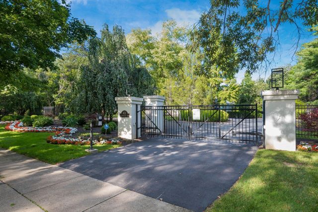 422 N Parkview Avenue, Bexley, OH 43209