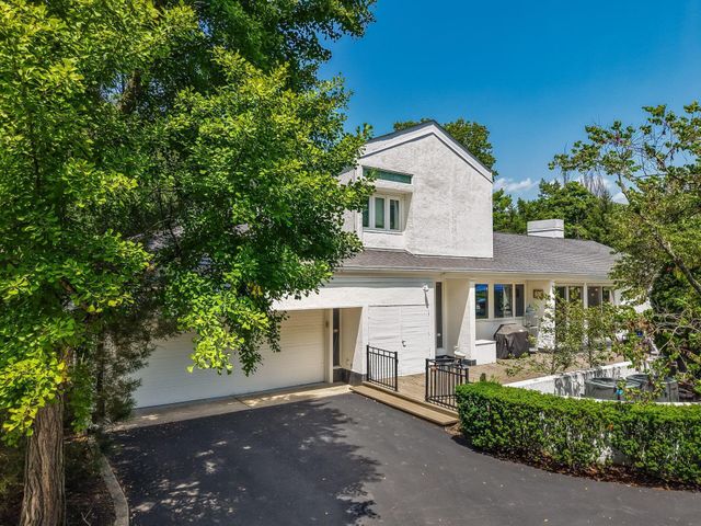 422 N Parkview Avenue, Bexley, OH 43209