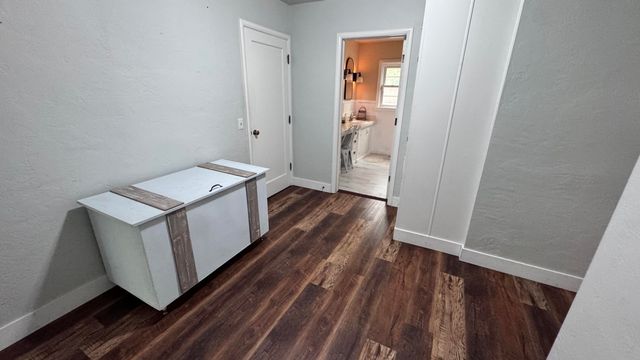 736 NW 3rd Street, Grants Pass, OR 97526