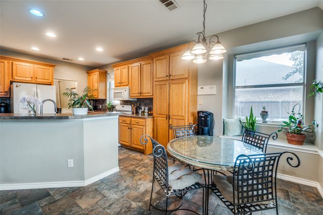 3209 Windridge Lane, Corinth, TX 76208