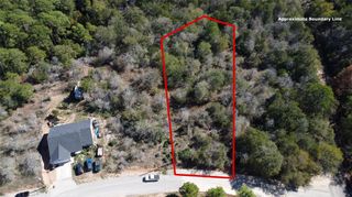 243 Hanauma DR, Bastrop, TX 78602