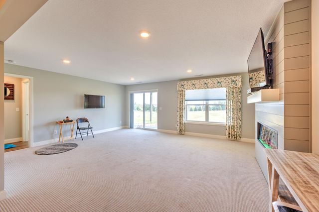 1292 Naser Way, New Richmond, WI 54017