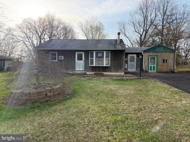 1949 OVERBROOK RD, Hatfield, PA 19440