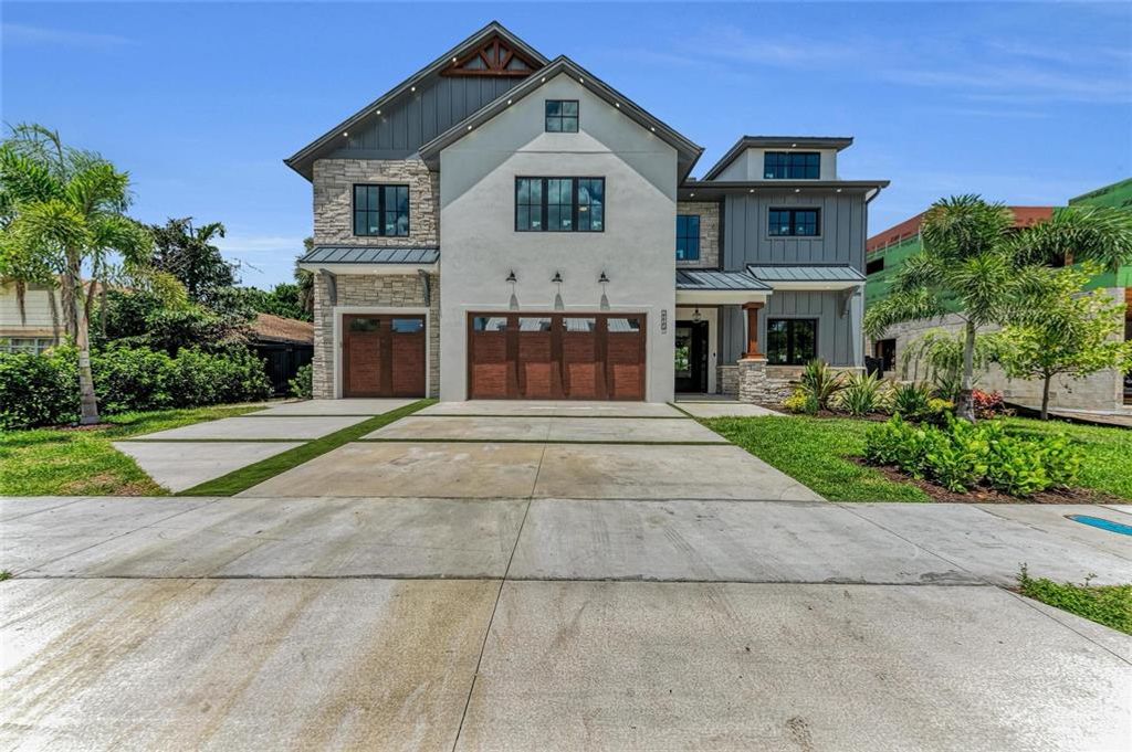2115 DATURA STREET, Sarasota, FL 34239
