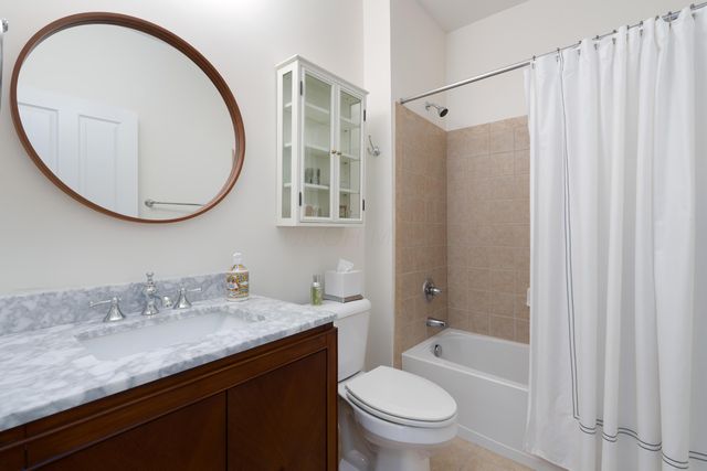 3862 Foresta Grand Drive, Powell, OH 43065