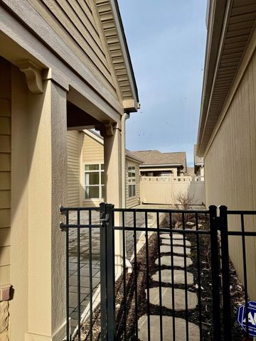 3862 Foresta Grand Drive, Powell, OH 43065