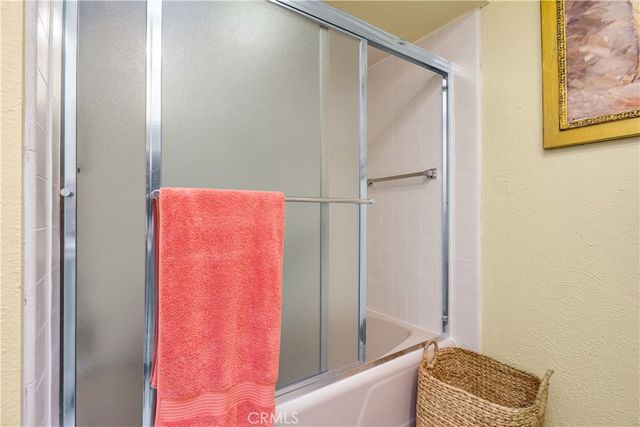 957 Calle Aragon N, Laguna Woods, CA 92637