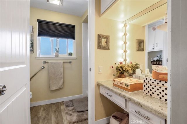 957 Calle Aragon N, Laguna Woods, CA 92637