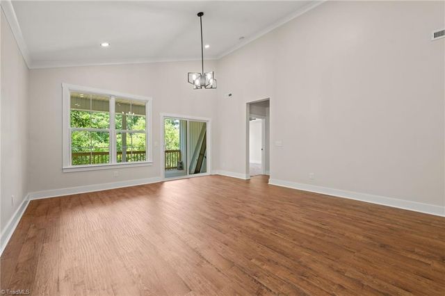 2549 Pinetop Avenue, Graham, NC 27253