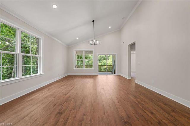 2549 Pinetop Avenue, Graham, NC 27253
