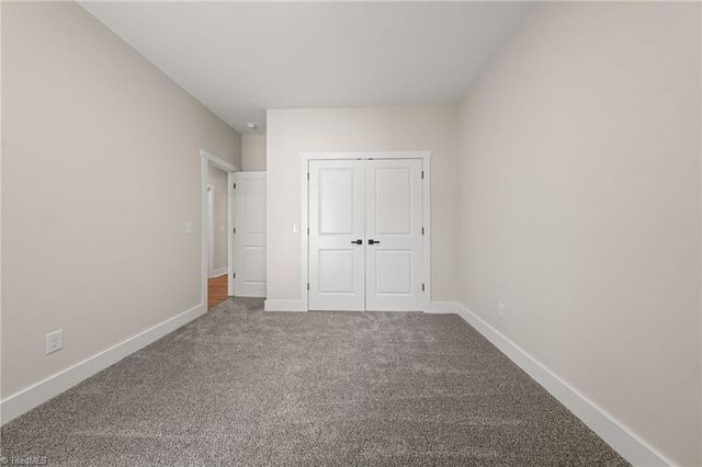 2549 Pinetop Avenue, Graham, NC 27253