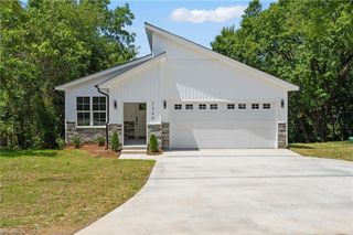 2549 Pinetop Avenue, Graham, NC 27253