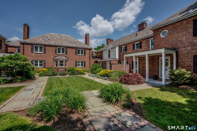 1040 Farmington Avenue 5, West Hartford, CT 06107
