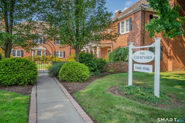 1040 Farmington Avenue 5, West Hartford, CT 06107