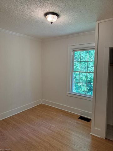 1935 Maryland Avenue, Winston-salem, NC 27101