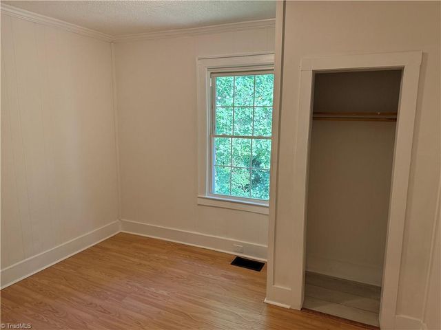 1935 Maryland Avenue, Winston-salem, NC 27101