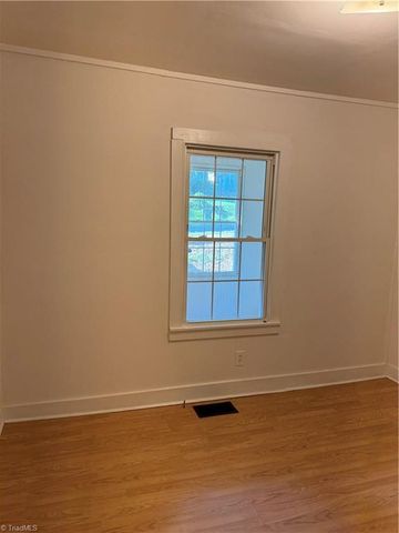 1935 Maryland Avenue, Winston-salem, NC 27101