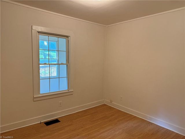 1935 Maryland Avenue, Winston-salem, NC 27101