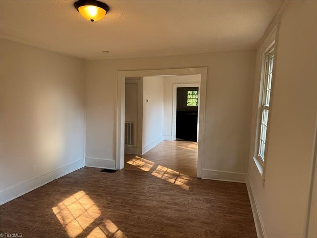 1935 Maryland Avenue, Winston-salem, NC 27101