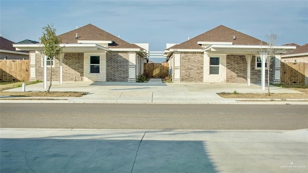 908 Kohala Avenue 1, Alton, TX 78573