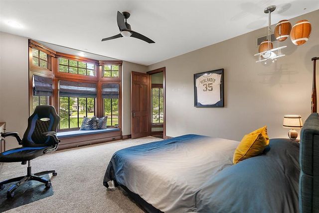 1878 Watermark Drive, Grand Rapids, MI 49546