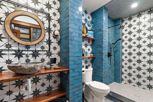 1878 Watermark Drive, Grand Rapids, MI 49546