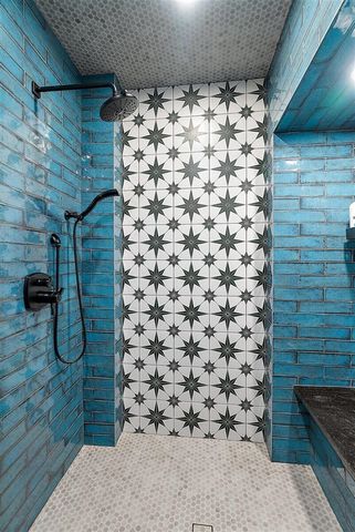 1878 Watermark Drive, Grand Rapids, MI 49546