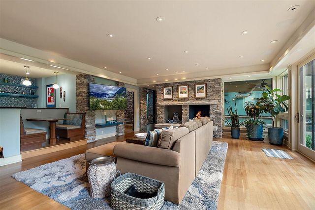 1878 Watermark Drive, Grand Rapids, MI 49546