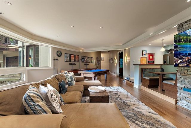 1878 Watermark Drive, Grand Rapids, MI 49546