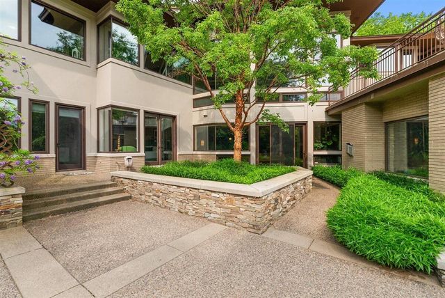 1878 Watermark Drive, Grand Rapids, MI 49546