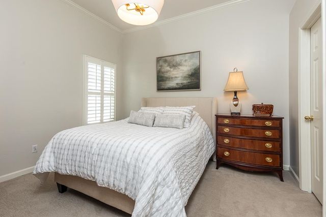 1014 HARBOR BEND CIR, Memphis, TN 38103
