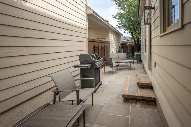 1014 HARBOR BEND CIR, Memphis, TN 38103