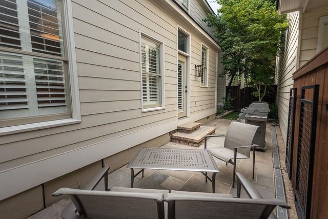 1014 HARBOR BEND CIR, Memphis, TN 38103