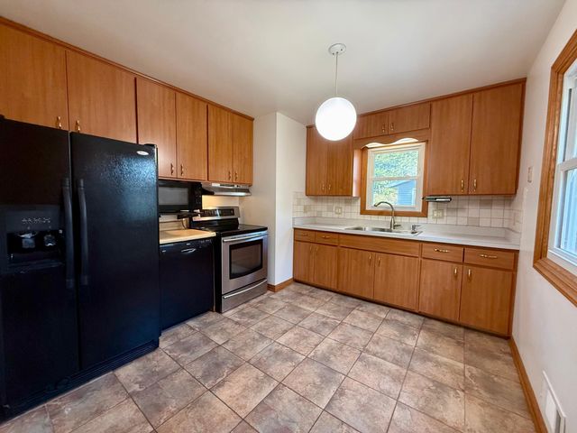 508 3rd Avenue NE, Byron, MN 55920
