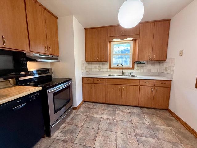 508 3rd Avenue NE, Byron, MN 55920