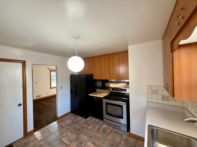 508 3rd Avenue NE, Byron, MN 55920